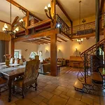 别墅 Luxury Historic In The Mountains - Domaine Macky Taintrux