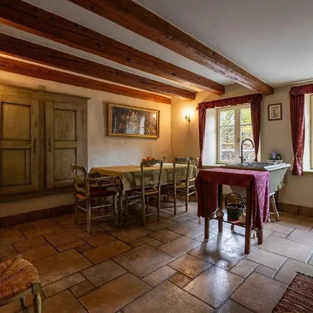 Luxury Historic In The Mountains - Domaine Macky Villa Taintrux