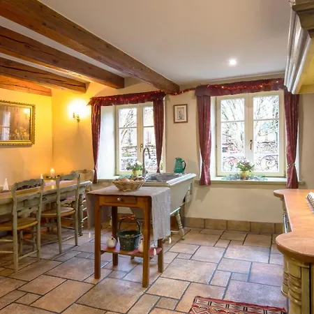 Luxury Historic In The Mountains - Domaine Macky Vila *