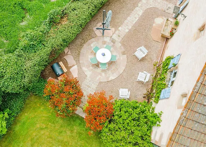 Luxury Historic In The Mountains - Domaine Macky