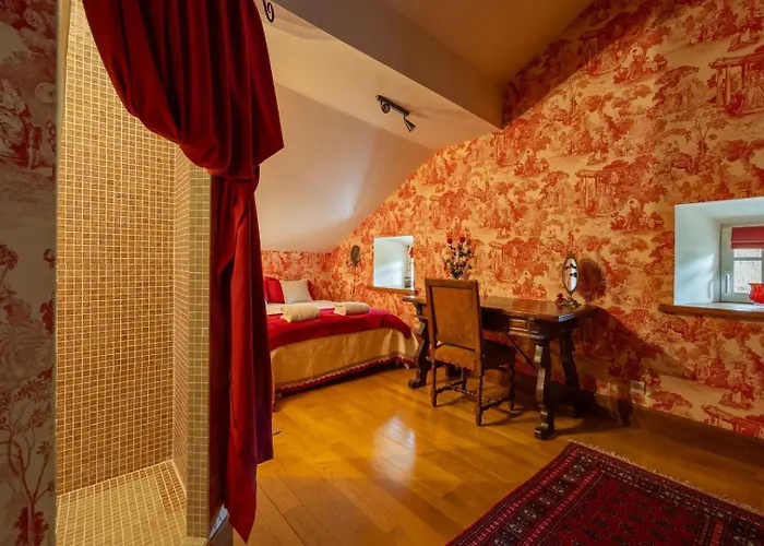 Luxury Historic In The Mountains - Domaine Macky Vila Taintrux