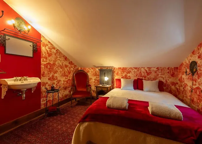 Luxury Historic In The Mountains - Domaine Macky