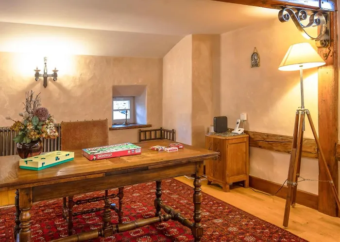 Luxury Historic In The Mountains - Domaine Macky Taintrux